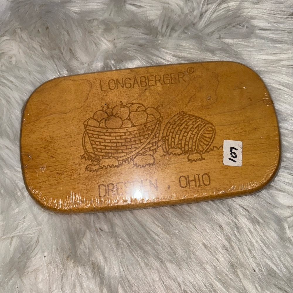 Longaberger Signature Sign Wood Oval Lid Etched Apples Dresden Ohio